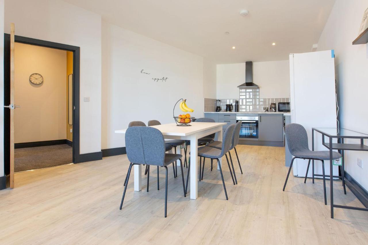 The Kingsway- 2 Bedroom Central Swansea Apartments By Stayright Bagian luar foto