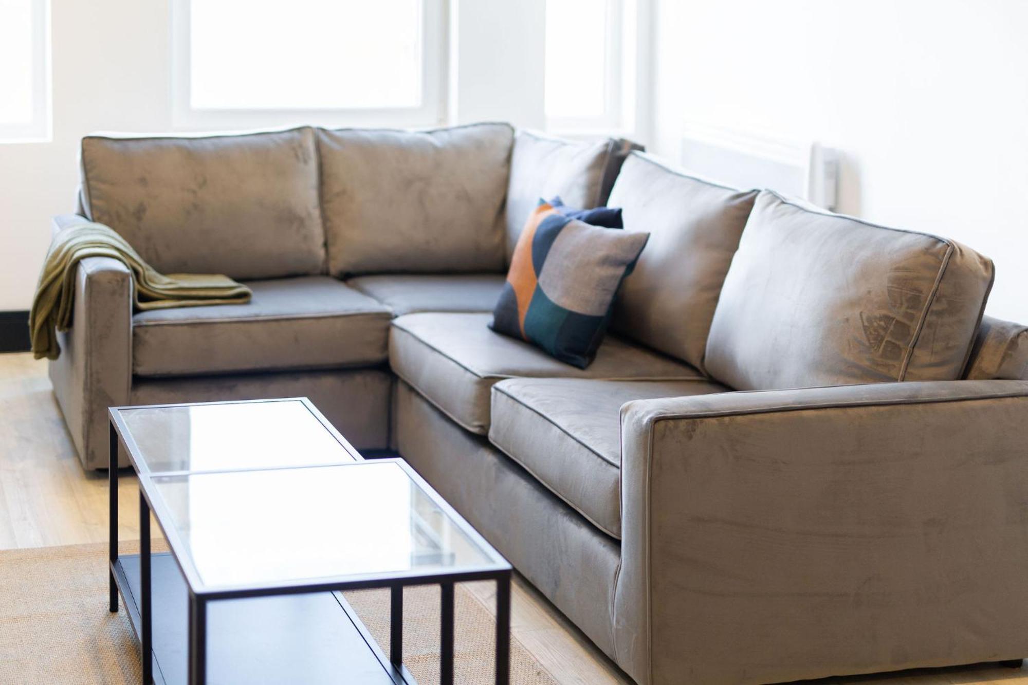 The Kingsway- 2 Bedroom Central Swansea Apartments By Stayright Bagian luar foto