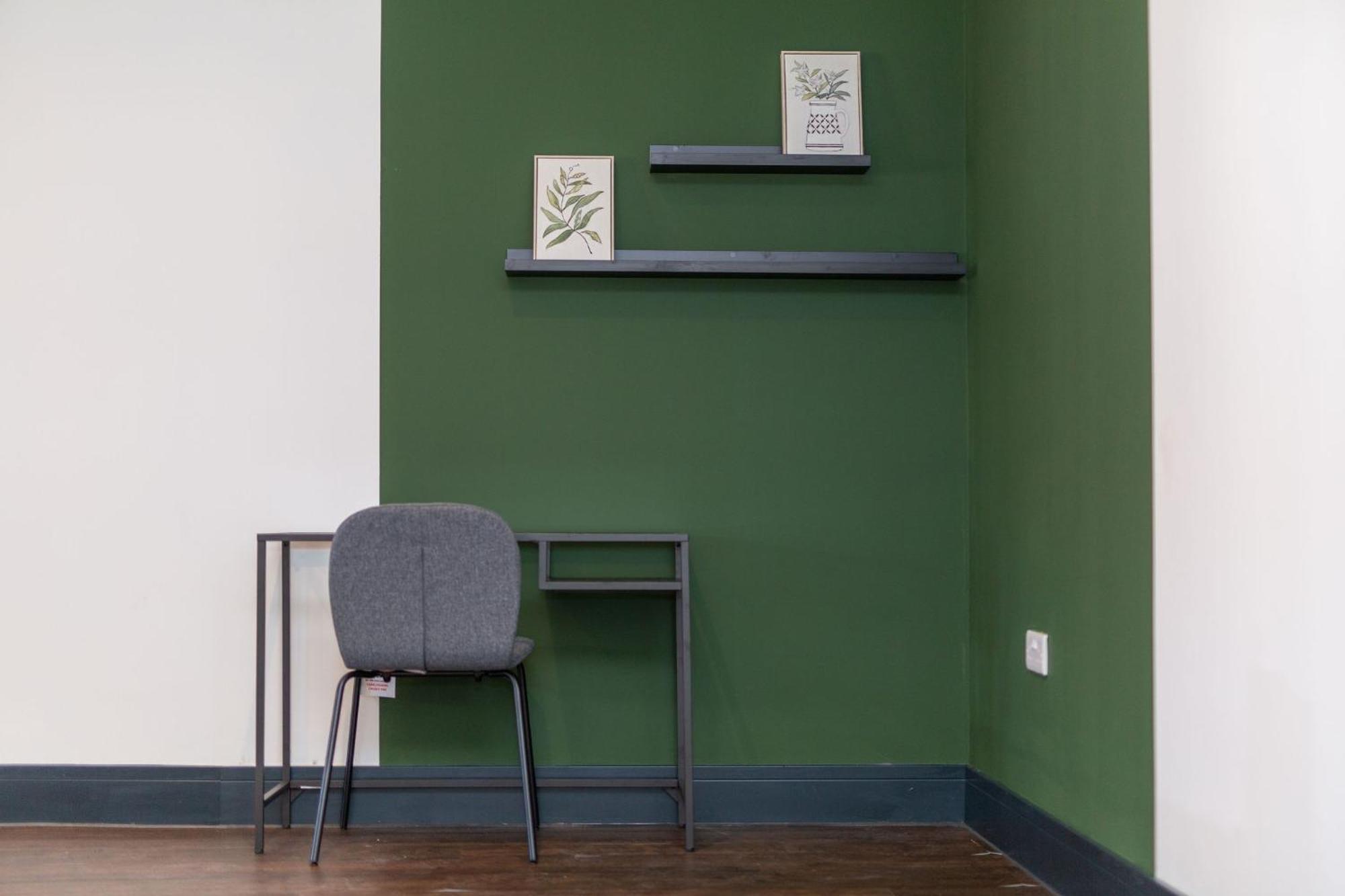 The Kingsway- 2 Bedroom Central Swansea Apartments By Stayright Bagian luar foto
